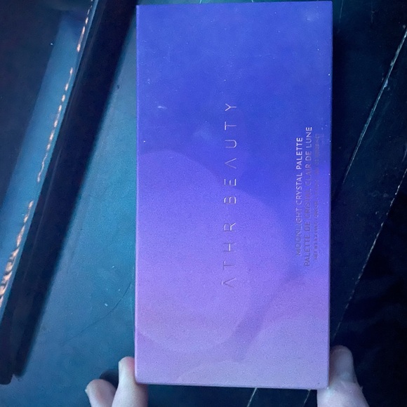 ATHR Moonlight Crystal Pallet BNIB - Picture 2 of 5